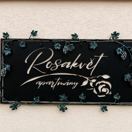 Rosakvet Guest house *
