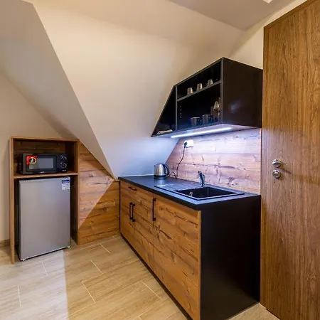 Rosakvet Guest house Brezi